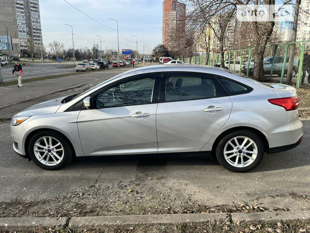 Сірий Форд Фокус, об'ємом двигуна 2 л та пробігом 70 тис. км за 9300 $, фото 7 на Automoto.ua