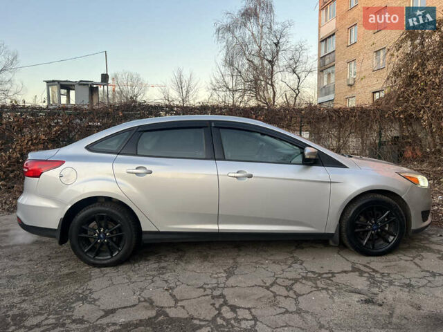 Серый Форд Фокус, объемом двигателя 2 л и пробегом 140 тыс. км за 8500 $, фото 10 на Automoto.ua