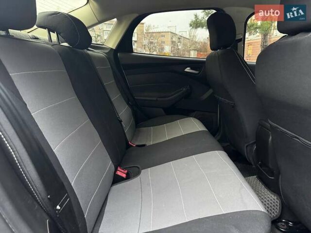 Сірий Форд Фокус, об'ємом двигуна 2 л та пробігом 139 тис. км за 7999 $, фото 16 на Automoto.ua