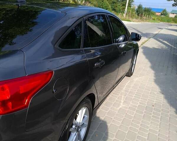 Серый Форд Фокус, объемом двигателя 2 л и пробегом 95 тыс. км за 7950 $, фото 1 на Automoto.ua
