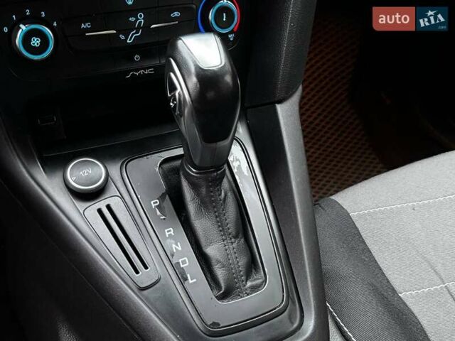 Сірий Форд Фокус, об'ємом двигуна 2 л та пробігом 139 тис. км за 7999 $, фото 20 на Automoto.ua