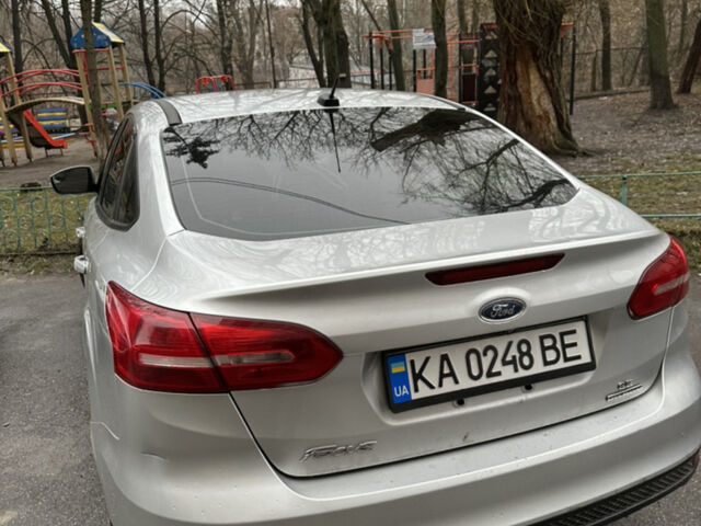 Серый Форд Фокус, объемом двигателя 2 л и пробегом 119 тыс. км за 8000 $, фото 2 на Automoto.ua