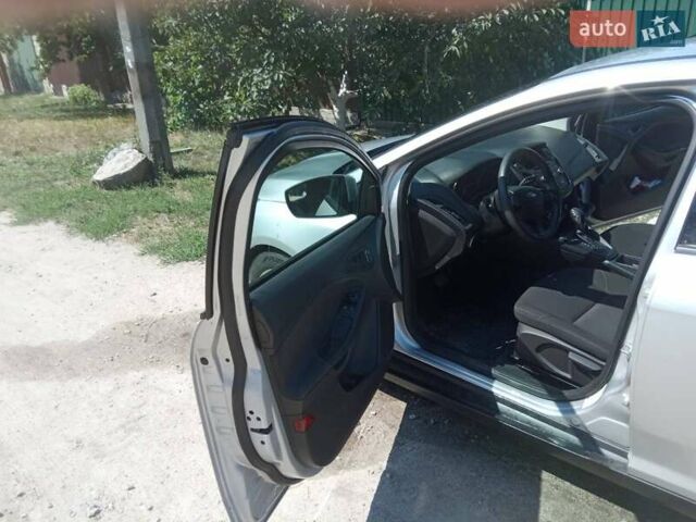 Серый Форд Фокус, объемом двигателя 2 л и пробегом 68 тыс. км за 7000 $, фото 3 на Automoto.ua