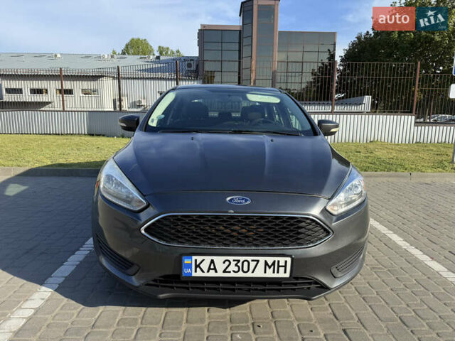 Серый Форд Фокус, объемом двигателя 2 л и пробегом 204 тыс. км за 7700 $, фото 2 на Automoto.ua