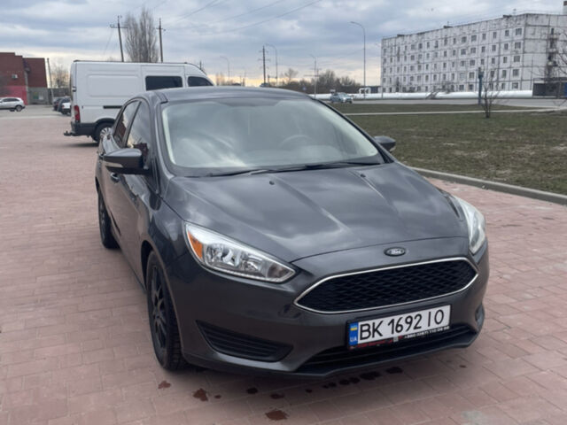 Сірий Форд Фокус, об'ємом двигуна 2 л та пробігом 186 тис. км за 7900 $, фото 1 на Automoto.ua