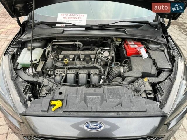 Сірий Форд Фокус, об'ємом двигуна 2 л та пробігом 143 тис. км за 7500 $, фото 27 на Automoto.ua