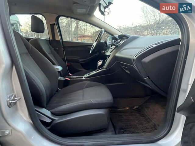 Серый Форд Фокус, объемом двигателя 2 л и пробегом 140 тыс. км за 8500 $, фото 21 на Automoto.ua