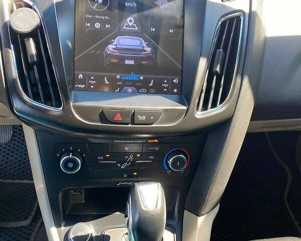 Форд Фокус 2016 в Чернигове на Automoto.ua Серый Форд Фокус, объемом двигателя 2 л и пробегом 98 тыс. км за 9800 $, фото 9 на Automoto.ua