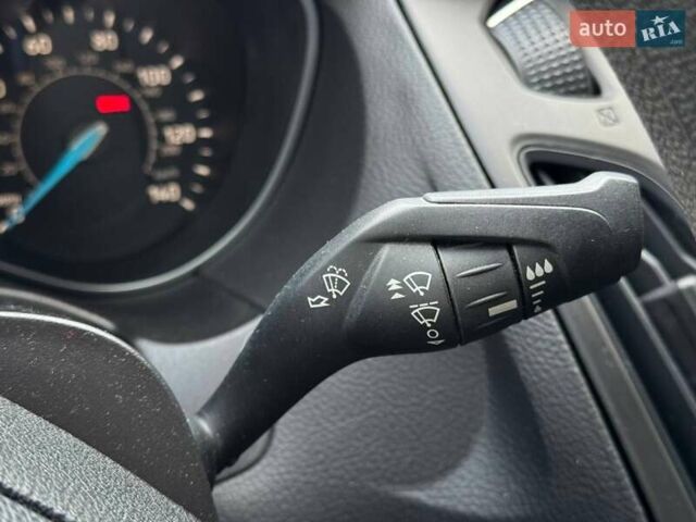 Серый Форд Фокус, объемом двигателя 2 л и пробегом 94 тыс. км за 7200 $, фото 33 на Automoto.ua