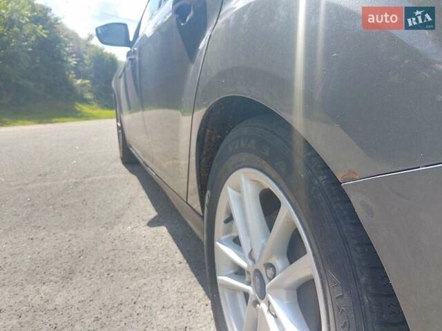 Серый Форд Фокус, объемом двигателя 2.01 л и пробегом 220 тыс. км за 6799 $, фото 10 на Automoto.ua