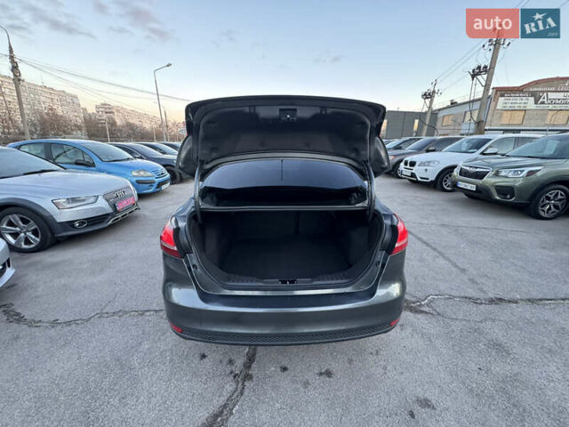 Серый Форд Фокус, объемом двигателя 2 л и пробегом 82 тыс. км за 8000 $, фото 7 на Automoto.ua