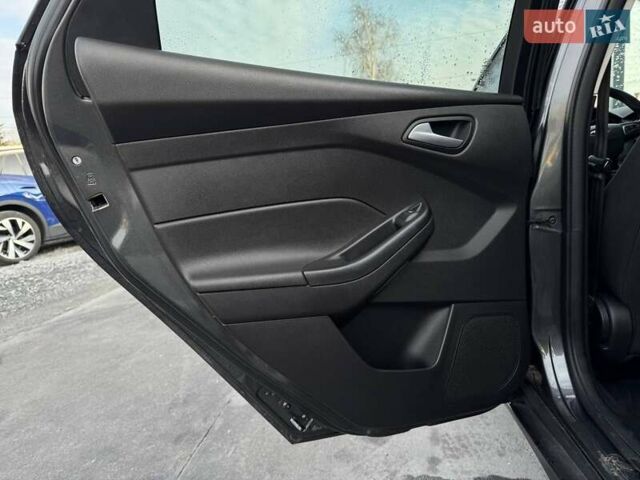 Серый Форд Фокус, объемом двигателя 2 л и пробегом 94 тыс. км за 7200 $, фото 38 на Automoto.ua