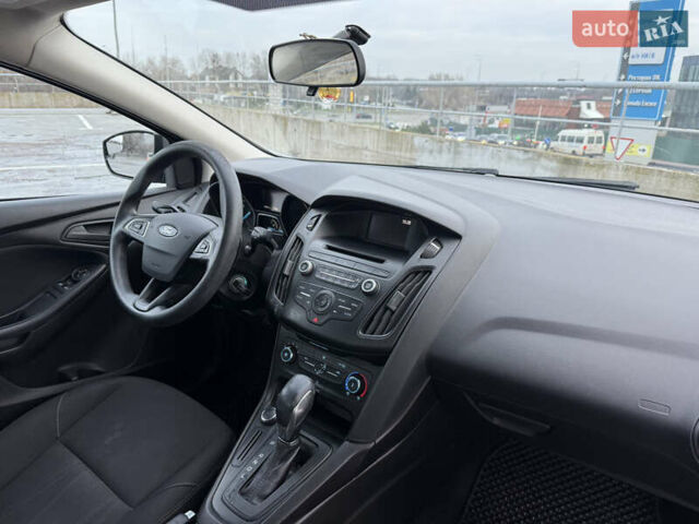 Серый Форд Фокус, объемом двигателя 2 л и пробегом 155 тыс. км за 7800 $, фото 12 на Automoto.ua