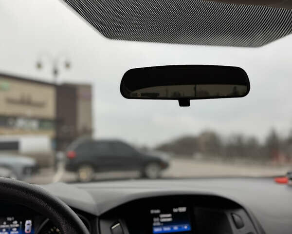 Серый Форд Фокус, объемом двигателя 2 л и пробегом 112 тыс. км за 8500 $, фото 14 на Automoto.ua