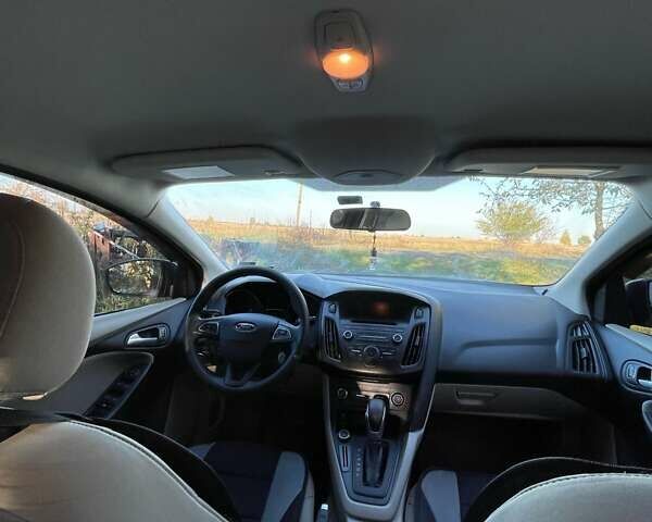 Серый Форд Фокус, объемом двигателя 2 л и пробегом 105 тыс. км за 9500 $, фото 2 на Automoto.ua