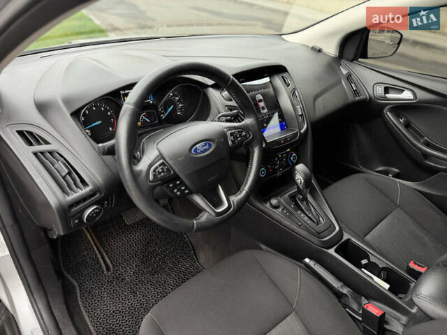 Серый Форд Фокус, объемом двигателя 2 л и пробегом 78 тыс. км за 8500 $, фото 11 на Automoto.ua