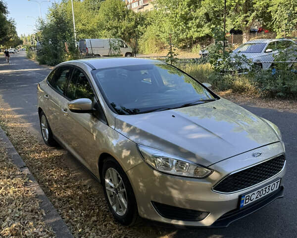 Сірий Форд Фокус, об'ємом двигуна 2 л та пробігом 193 тис. км за 8300 $, фото 1 на Automoto.ua
