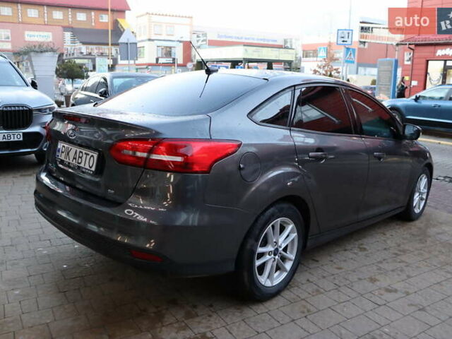 Серый Форд Фокус, объемом двигателя 2 л и пробегом 116 тыс. км за 7800 $, фото 2 на Automoto.ua