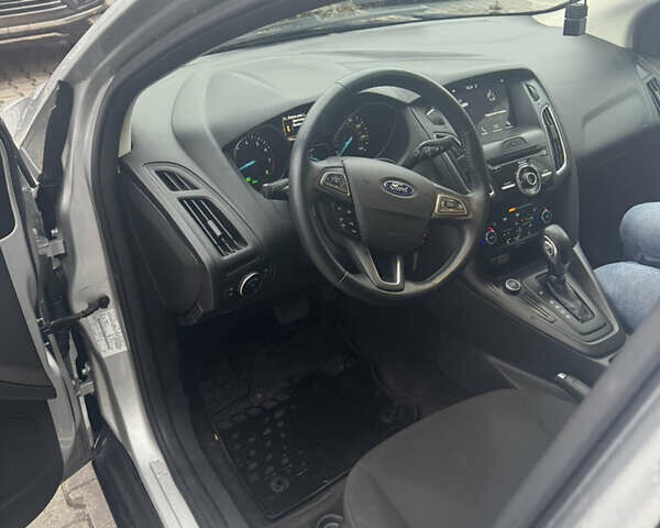 Серый Форд Фокус, объемом двигателя 2 л и пробегом 154 тыс. км за 7800 $, фото 43 на Automoto.ua