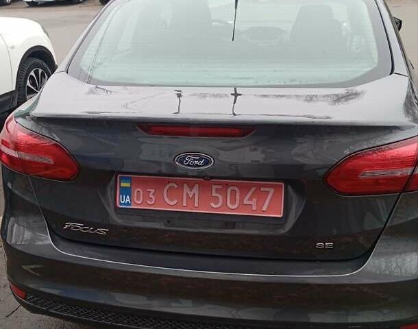 Серый Форд Фокус, объемом двигателя 2 л и пробегом 137 тыс. км за 9950 $, фото 6 на Automoto.ua