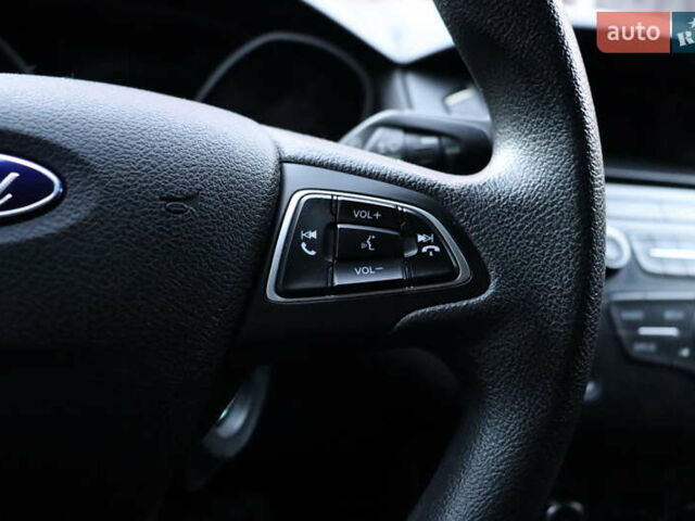 Серый Форд Фокус, объемом двигателя 2 л и пробегом 116 тыс. км за 7800 $, фото 19 на Automoto.ua