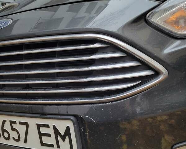 Сірий Форд Фокус, об'ємом двигуна 2 л та пробігом 152 тис. км за 9000 $, фото 26 на Automoto.ua