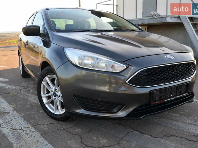 Сірий Форд Фокус, об'ємом двигуна 1 л та пробігом 125 тис. км за 6250 $, фото 17 на Automoto.ua