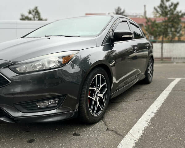 Серый Форд Фокус, объемом двигателя 2 л и пробегом 206 тыс. км за 11500 $, фото 4 на Automoto.ua