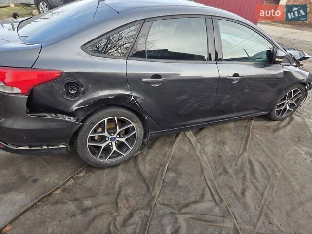 Сірий Форд Фокус, об'ємом двигуна 2 л та пробігом 160 тис. км за 2600 $, фото 9 на Automoto.ua