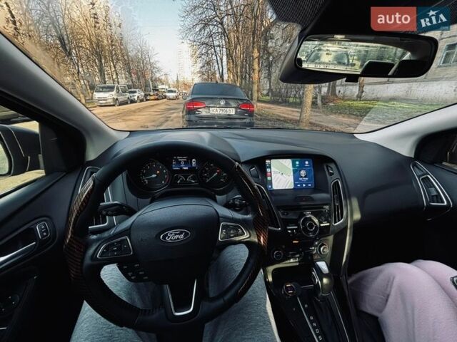 Серый Форд Фокус, объемом двигателя 2 л и пробегом 154 тыс. км за 9500 $, фото 8 на Automoto.ua