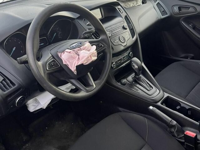 Серый Форд Фокус, объемом двигателя 2 л и пробегом 140 тыс. км за 4600 $, фото 7 на Automoto.ua