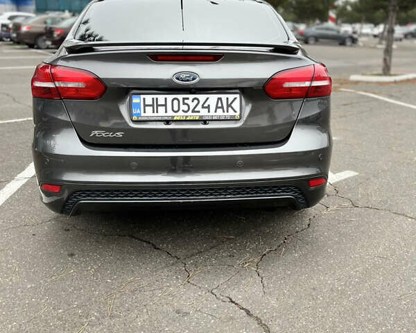 Серый Форд Фокус, объемом двигателя 2 л и пробегом 206 тыс. км за 11500 $, фото 3 на Automoto.ua