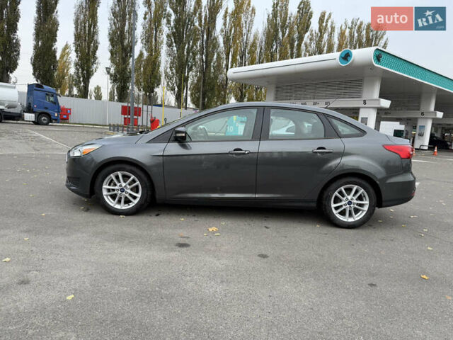 Сірий Форд Фокус, об'ємом двигуна 2 л та пробігом 74 тис. км за 10500 $, фото 3 на Automoto.ua