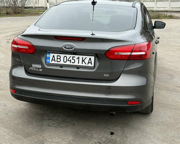 Сірий Форд Фокус, об'ємом двигуна 2 л та пробігом 119 тис. км за 8500 $, фото 4 на Automoto.ua