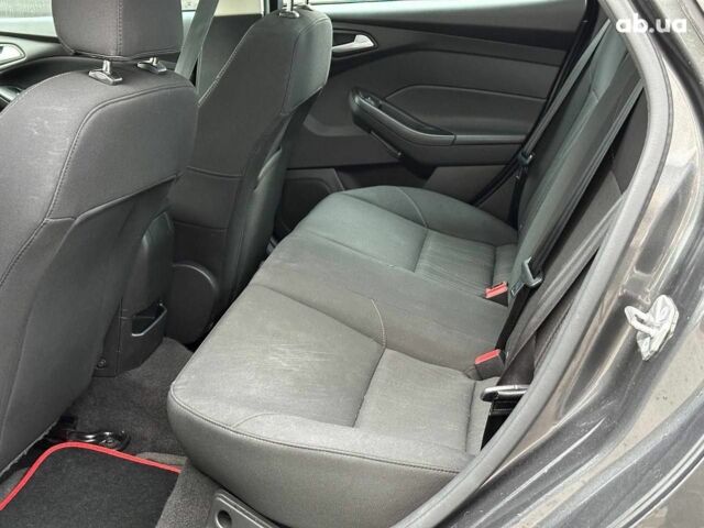 Серый Форд Фокус, объемом двигателя 1 л и пробегом 105 тыс. км за 6990 $, фото 14 на Automoto.ua