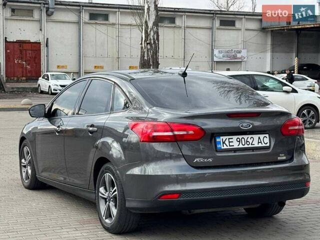 Серый Форд Фокус, объемом двигателя 1 л и пробегом 160 тыс. км за 7500 $, фото 3 на Automoto.ua
