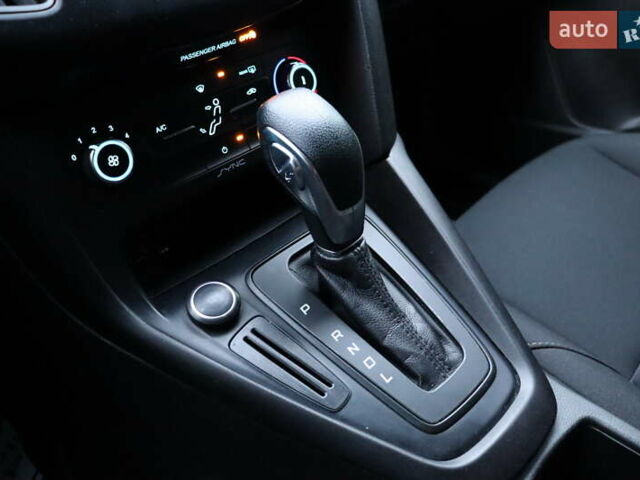 Серый Форд Фокус, объемом двигателя 2 л и пробегом 116 тыс. км за 7800 $, фото 26 на Automoto.ua