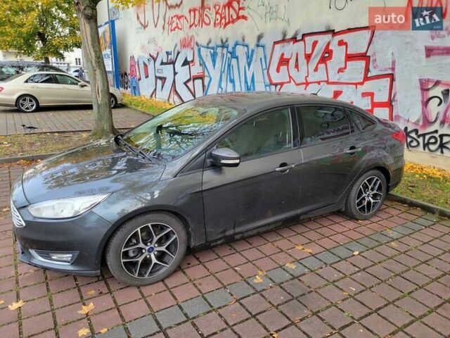 Сірий Форд Фокус, об'ємом двигуна 2 л та пробігом 152 тис. км за 9000 $, фото 8 на Automoto.ua
