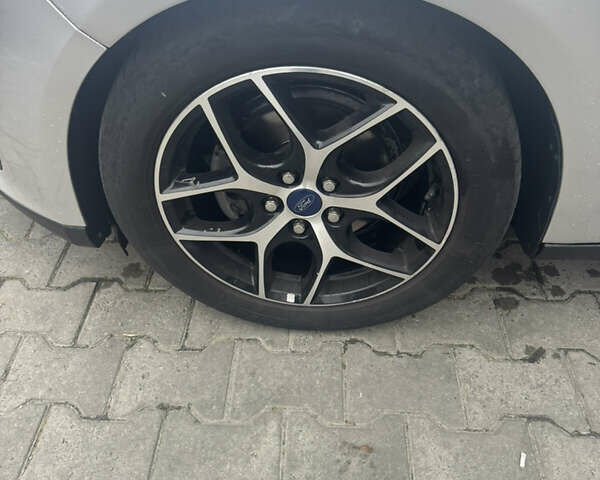 Серый Форд Фокус, объемом двигателя 2 л и пробегом 154 тыс. км за 7800 $, фото 21 на Automoto.ua