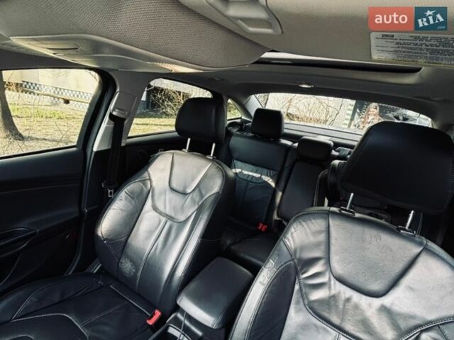 Серый Форд Фокус, объемом двигателя 2 л и пробегом 154 тыс. км за 9500 $, фото 7 на Automoto.ua