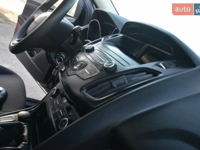 Сірий Форд Фокус, об'ємом двигуна 1 л та пробігом 125 тис. км за 6250 $, фото 61 на Automoto.ua