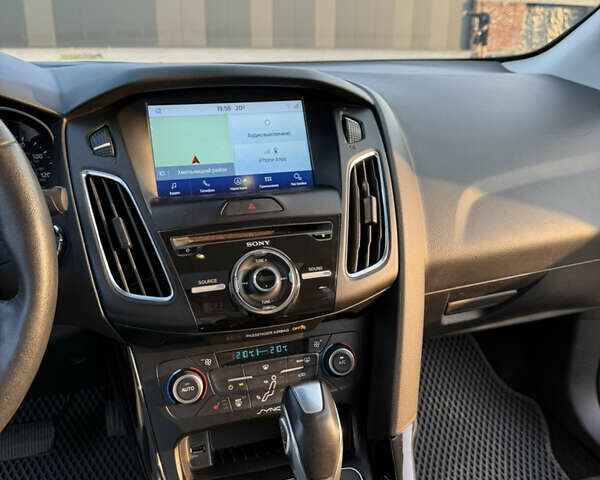 Серый Форд Фокус, объемом двигателя 2 л и пробегом 106 тыс. км за 11000 $, фото 24 на Automoto.ua