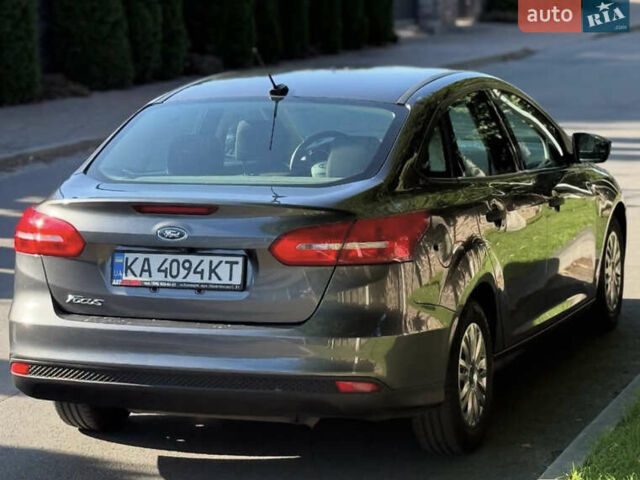 Серый Форд Фокус, объемом двигателя 2 л и пробегом 127 тыс. км за 7800 $, фото 11 на Automoto.ua