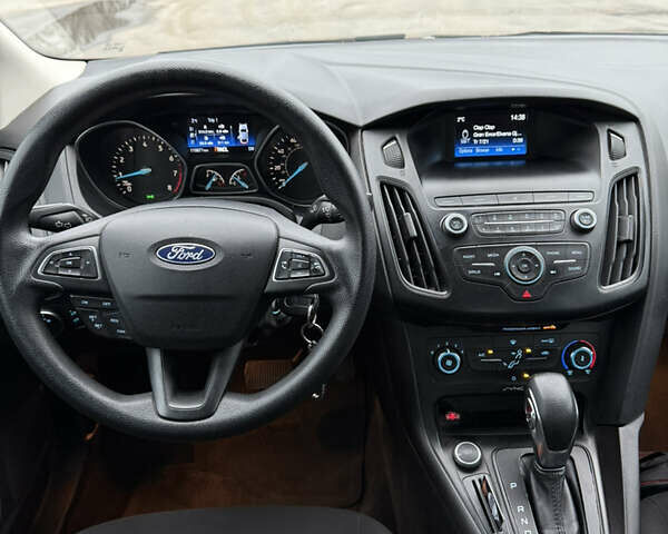 Сірий Форд Фокус, об'ємом двигуна 2 л та пробігом 119 тис. км за 8500 $, фото 10 на Automoto.ua