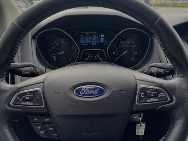 Сірий Форд Фокус, об'ємом двигуна 2 л та пробігом 76 тис. км за 8800 $, фото 12 на Automoto.ua