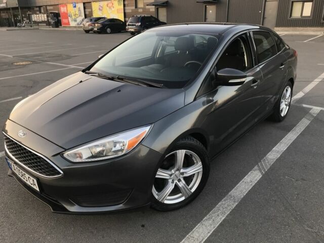 Сірий Форд Фокус, об'ємом двигуна 2 л та пробігом 305 тис. км за 7800 $, фото 6 на Automoto.ua