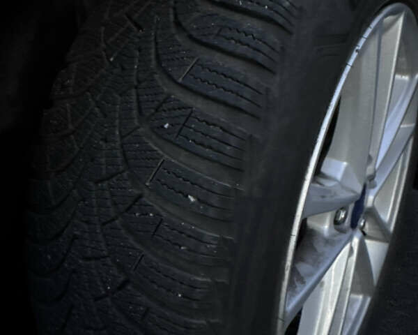 Сірий Форд Фокус, об'ємом двигуна 2 л та пробігом 82 тис. км за 8700 $, фото 13 на Automoto.ua