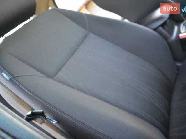 Сірий Форд Фокус, об'ємом двигуна 1 л та пробігом 125 тис. км за 6250 $, фото 64 на Automoto.ua