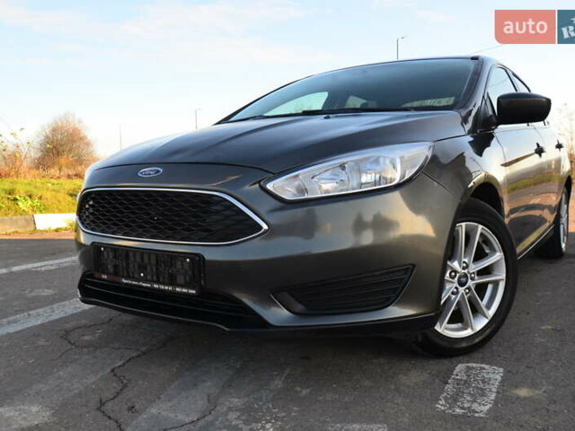 Сірий Форд Фокус, об'ємом двигуна 1 л та пробігом 125 тис. км за 6250 $, фото 3 на Automoto.ua