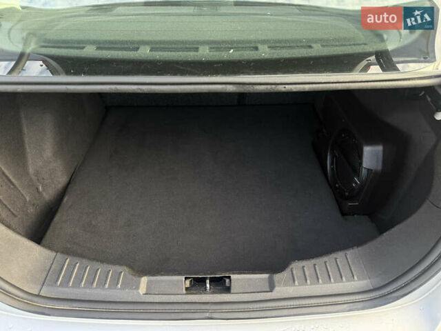 Сірий Форд Фокус, об'ємом двигуна 2 л та пробігом 135 тис. км за 9000 $, фото 25 на Automoto.ua